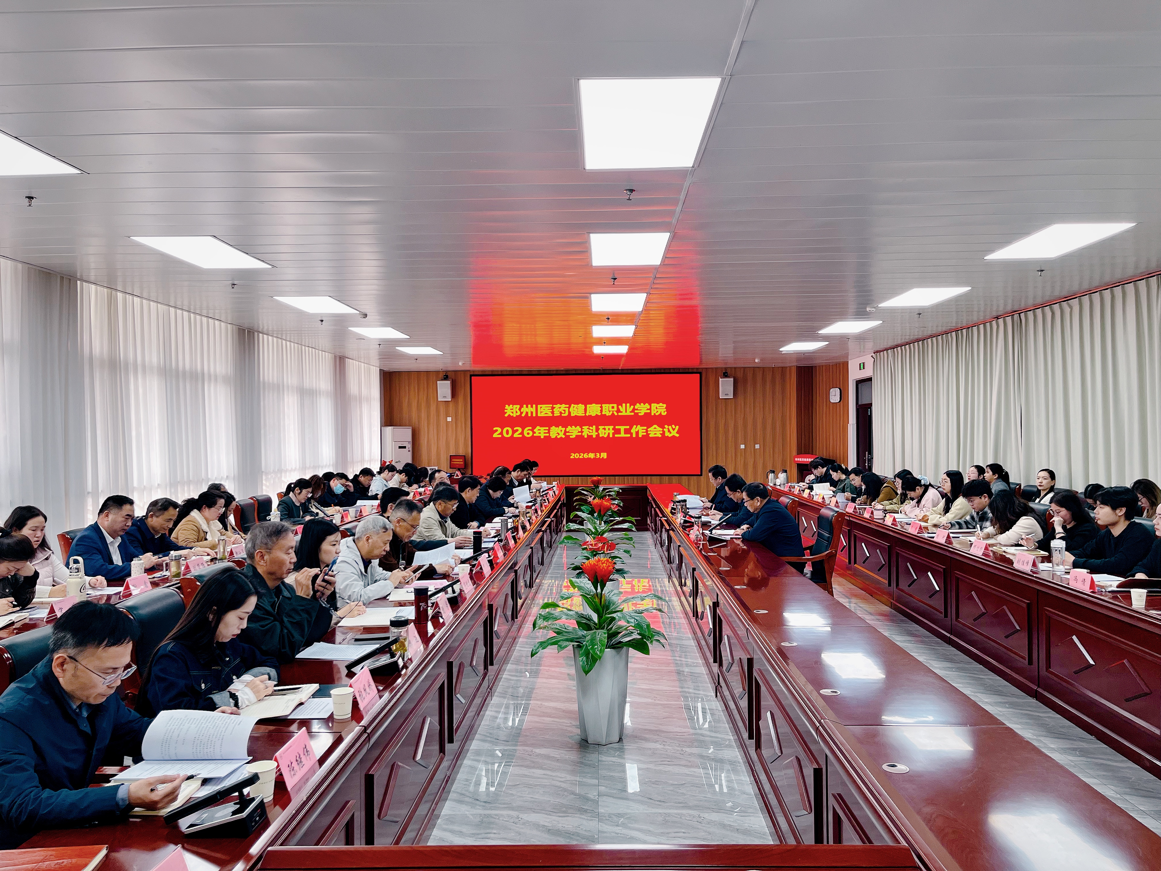封面.jpg 封面.jpg
